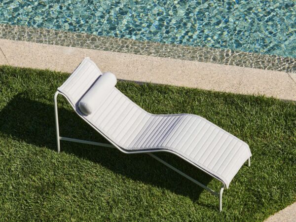 5_Palissade Chaise Longue sky grey_Palissade Quilted Cushion sky grey_Palissade Headrest sky grey.jpg