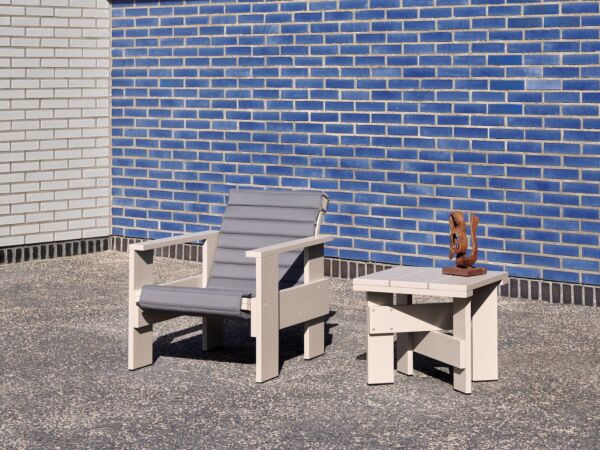 5_Crate Lounge Chair london fog wb lacquered pinewood_Crate Quilted Cushion sky grey_Crate Low Table london fog wb lacquered pinewood.jpg