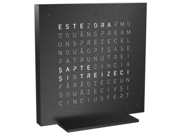 2_qlocktwo-deepblack-seitenansicht-_ro.jpg