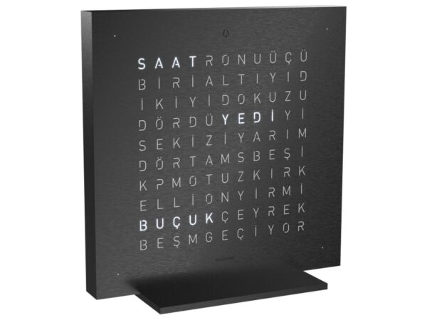 2_qlocktwo-deepblack-seitenansicht-_tr.jpg