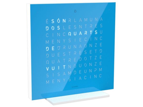 2_qlocktwo-bluecandy-seitenansicht-_ca.jpg
