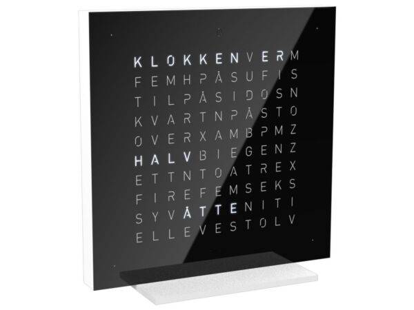 2_qlocktwo-blackicetea-seitenansicht-_no.jpg