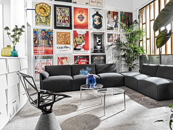 5_Costume_sofa_ambient_grey_01.jpg
