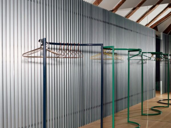 5_DOD 2024_Colour Rack_Colour Hanger.jpg