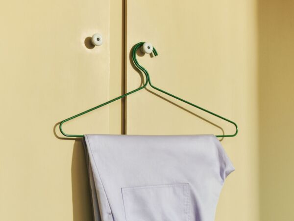 5_Colour Hanger Set of 3 jungle green_Outline Pyjama Trousers S-M lavender.jpg