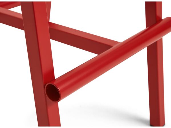 2_zTaburete 8 Bar Stool H75 wb lacquered oak veneer seat_signal red powder coated base_detail 02.jpg