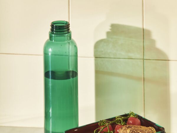 5_Miz Water Bottle 0,72 litre dark green_Tin Container S green and dark blue.jpg