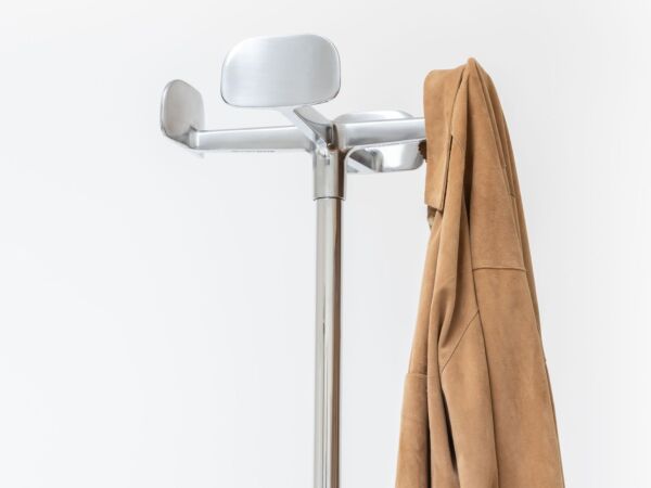 5_four-leaves_coatstand_ambient-7.jpg