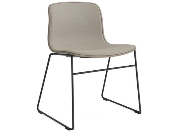 2_AA097-D154-AA44-01EU_AAC 08 front uph Vidar 222_khaki 2.0 shell_black powder coated steel base.jpg