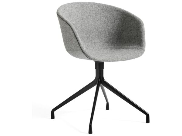 2_AA199-A001-AA25-01CO_AAC 21 uph Hallingdal 130_black base (1).jpg