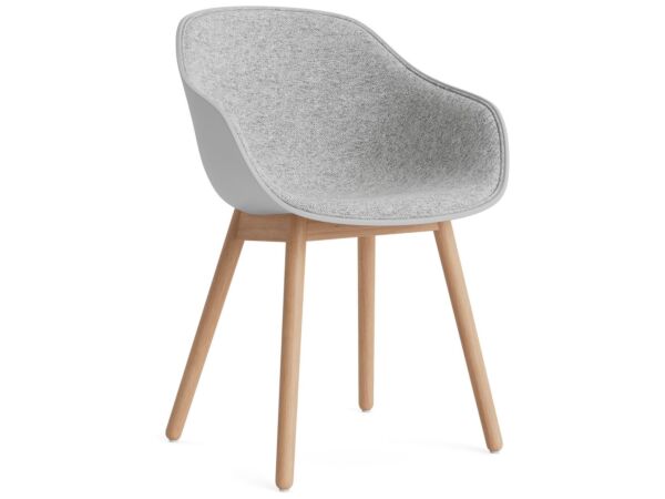 2_AC082-D166-AA25-01CA_AAC 212 front uph Hallingdal 110_concrete grey 2.0 shell_wb lacquered oak base (1).jpg