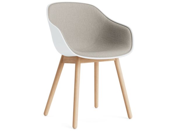 2_AC088-D160-AG89-01AT_AAC 212 front uph Metaphor 02_white 2.0 shell_soaped oak base.jpg