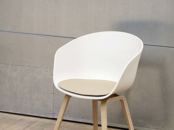 5_AAC 22_AAC Seat Pad.jpg