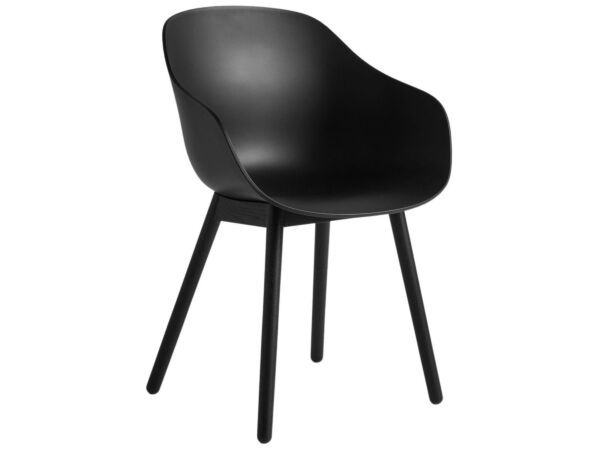 2_AC086-D168-AA51_AAC 212 black 2.0 shell_black wb lacquer oak base.jpg