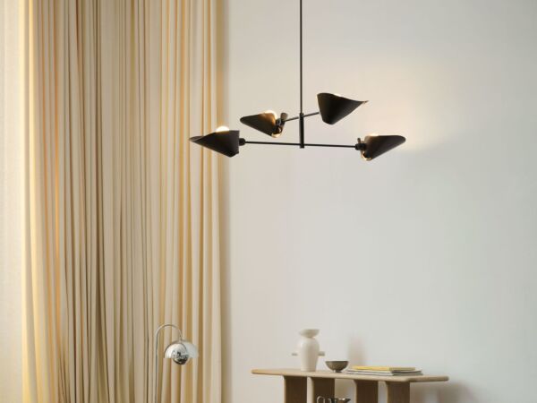 5_ATD_Retail_2024_Archivo JH44_The Moor AP18-AP19_Inland Corner Sofa AV41-AV42_X HM10_Wire Stool VP11_Flowerpot VP12_Momento Vase JH41_Momento Jug JH38_Bonnet SC92.jpg