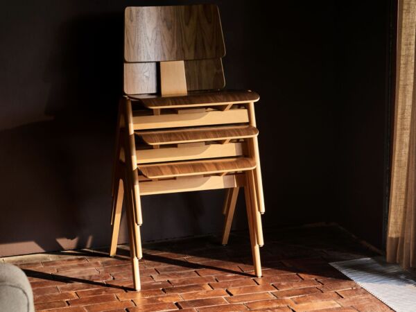 5_Retail_2024_Daystak-Side-Chair-RD1_Stacked-03.jpg