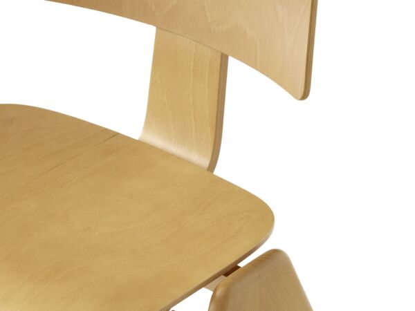 2_zSide-Chair-RD1_Beech_detail-1200x1600.jpg