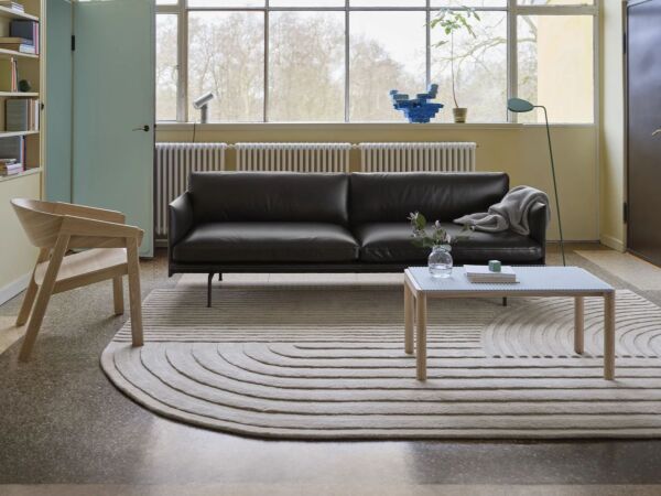5_Outline Sofa37.jpg