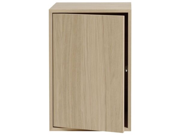 2_Stacked-w-door-large-oak-muuto-5000x5000-hi-res_8.jpg