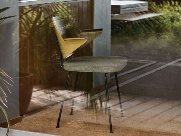 5_ATD_Retail_2024_RFH Armchair RD7_Tripod HM12.jpg