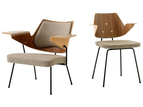 2_zRFH chair RD7-RD8_Black w. Walnut and Beech and Hallingdal 227_family_1.jpg