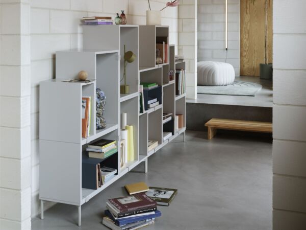 5_bookcase-3-grey-fine-wall-ceiling-120-five-pouf-relevo-rug-sage-green-muuto-org_(150).jpg