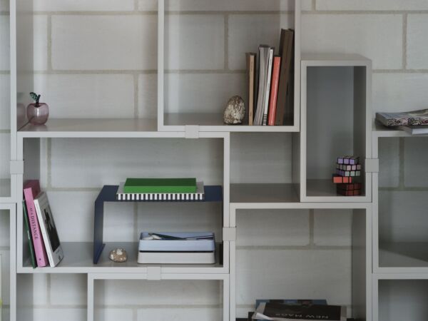 5_bookcase-3-grey-ridge-16-off-white-stacked-insert-blue-grey-muuto-org_(150).jpg