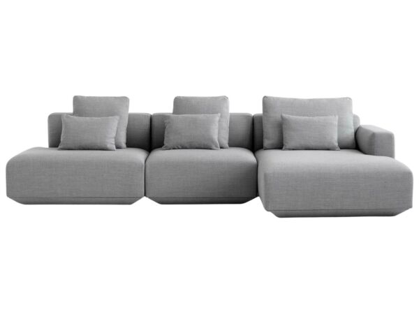 2_zFast track I_w.pillows.jpg