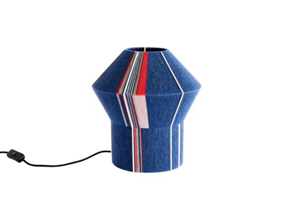 2_zAA971-C589-AK84_Bonbon Petit Bleu 310_01 (1).jpg