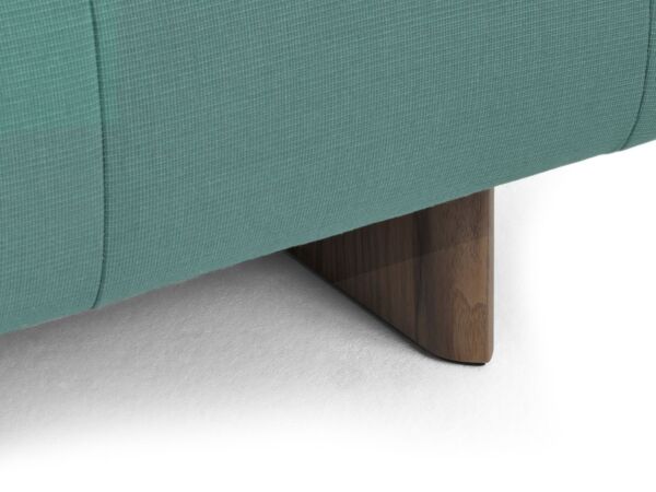 2_zAE028-A001-AP27-01SB_Quilton Lift 3 Seater Naveli 953_wb lacquered walnut base_detail 01.jpg