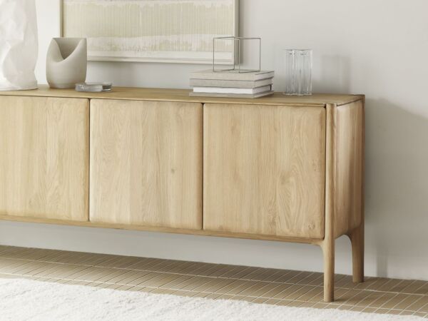 5_51319_PI_sideboard_web.jpg