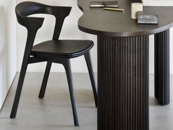 5_Boomerang_desk_51551_Bok_dining_chair_05.jpg