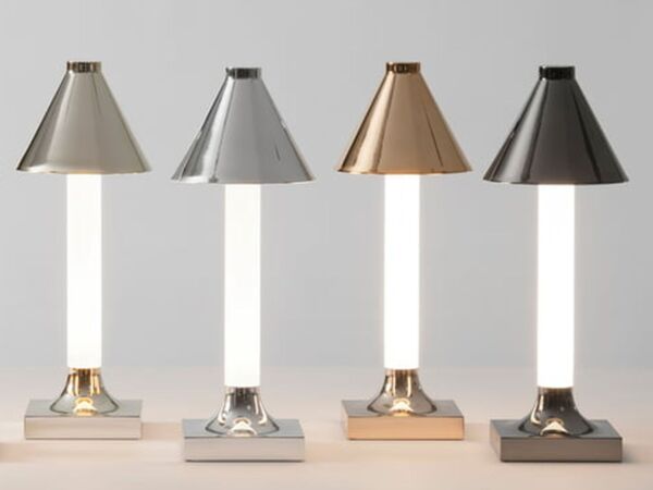 5_Kartell-Goodnight-LED-Akkuleuchte-H-31-cm-Diffusor-11-cm-Gruppe-Situation-3.jpg