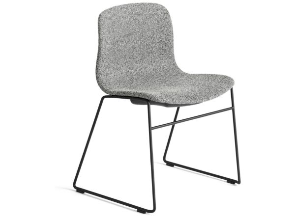 2_AA103-A001-AA11-01BH_AAC 09 Olavi by HAY 03_black base.jpg