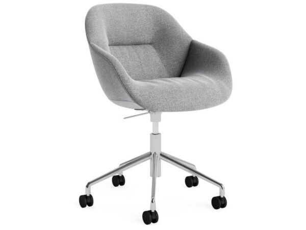 2_AA298-A108-AA25-01CO_AAC 153 Soft Hallingdal 130_polished aluminium base.jpg