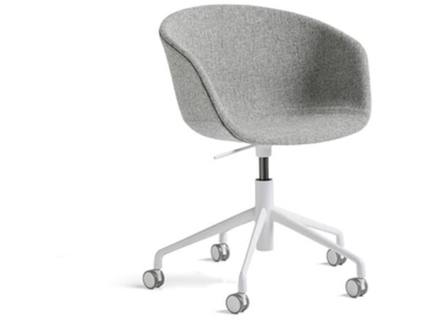 2_AA281-A001-AA25-01CO_AAC 53 uph Hallingdal 130_white base.jpg