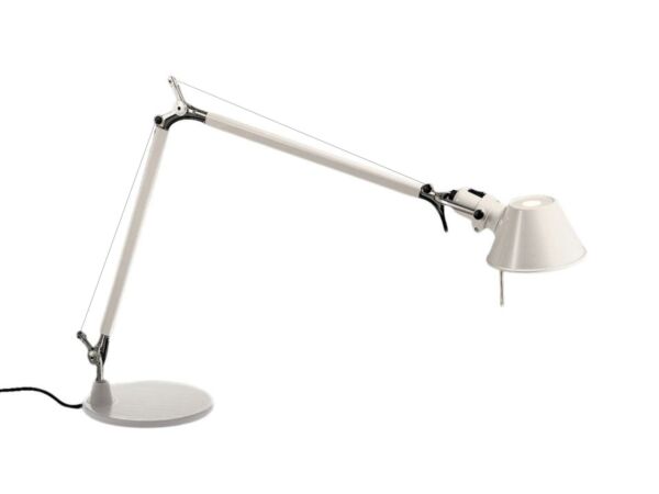 2_TolomeoLampeBureau.jpg