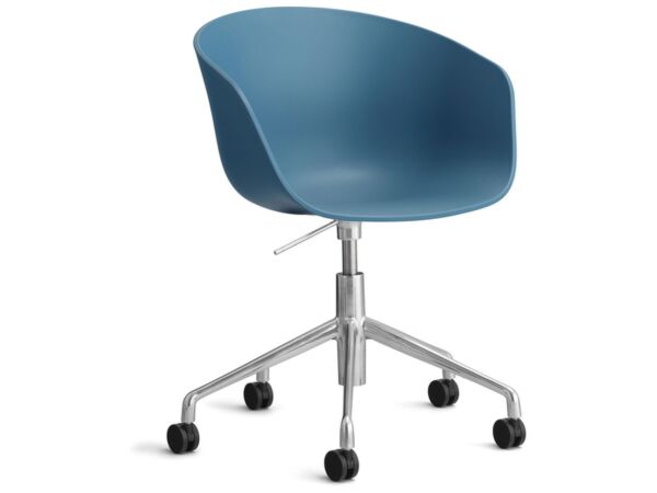 2_AA279-D135-AA51_AAC 52 azure blue 2.0 shell_polished aluminium base.jpg