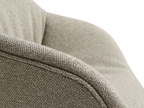 2_zAC128-A108-AN27-01EJ_AAC 227 Soft uph Loft 200_chromed steel base_detail.jpg