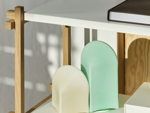 5_Woody Shelving Column Low 2.0 almond white shelves and soaped oak frame_Parade Portable Lamp 240 seafoam green_Parade Portable Lamp 160 shell white.jpg