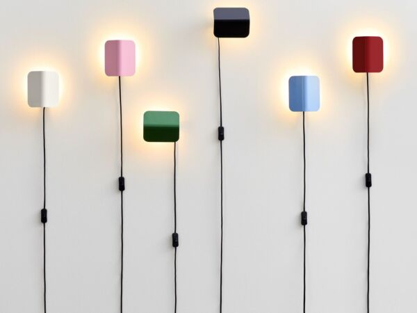 5_Apex_Wall_Lamp_family_03.jpg
