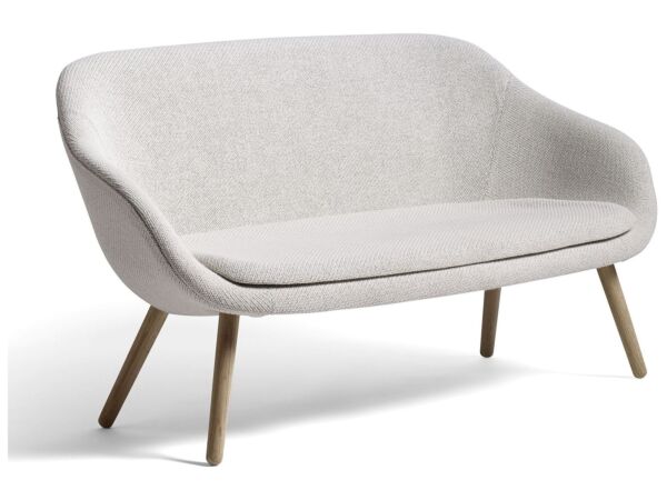 1_AA795-A001-AA32-01BR_AAL Sofa uph Coda 100_wb lacquer oak base.jpg