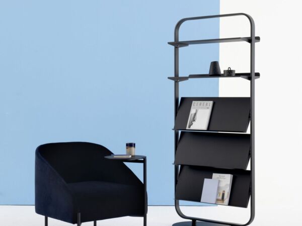 5_Cascando_brochure-holder_Focus_004CROPPED-1536x1270.jpg