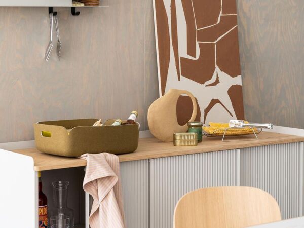 5_muuto-restore-tray-tablett-fertig-2-_zoom.jpg