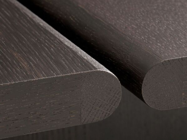 2_zTable-OS4_Veneer-Dark-Stained-Oak-w.-Dark-Stained-Oak-Legs_Detail-1200x1600.jpg