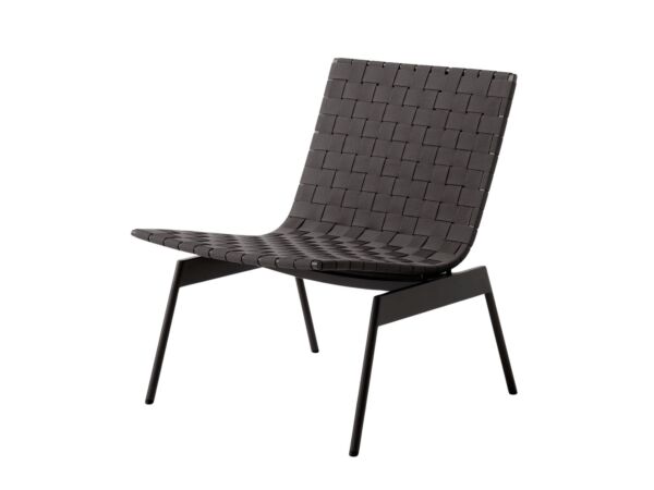 2_Ville Outdoor Lounge Chair AV44_Warm Black_Angled Front_1.jpg