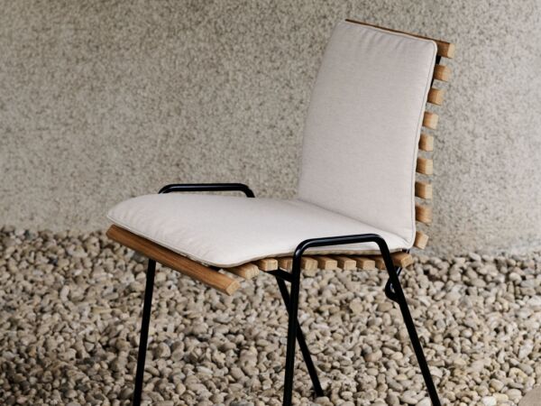 5_ATD_Retail_2024_RFH-Terrace-Chair-RD4_RFH-Terrace-Outdoor-Cushion-RD4-1.jpg