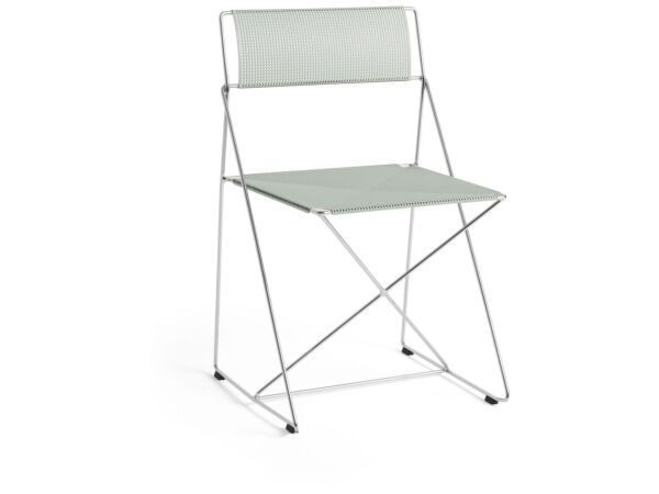 2_AE915-E678_X-Line Chair pale linden powder coated steel seat back_chromed base Indoor.jpg