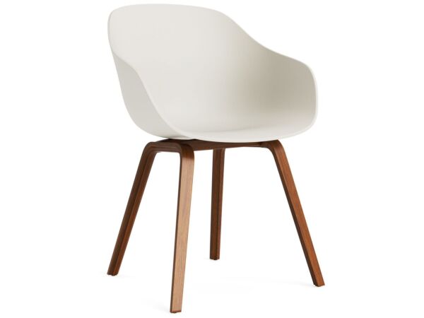 2_AC108-D156-AA51_AAC 222 melange cream 2.0 shell_wb lacquer walnut base.jpg