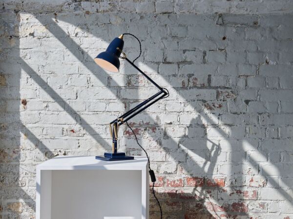 5_original-1227-brass-desk-lamp-ink-blue-2.jpg